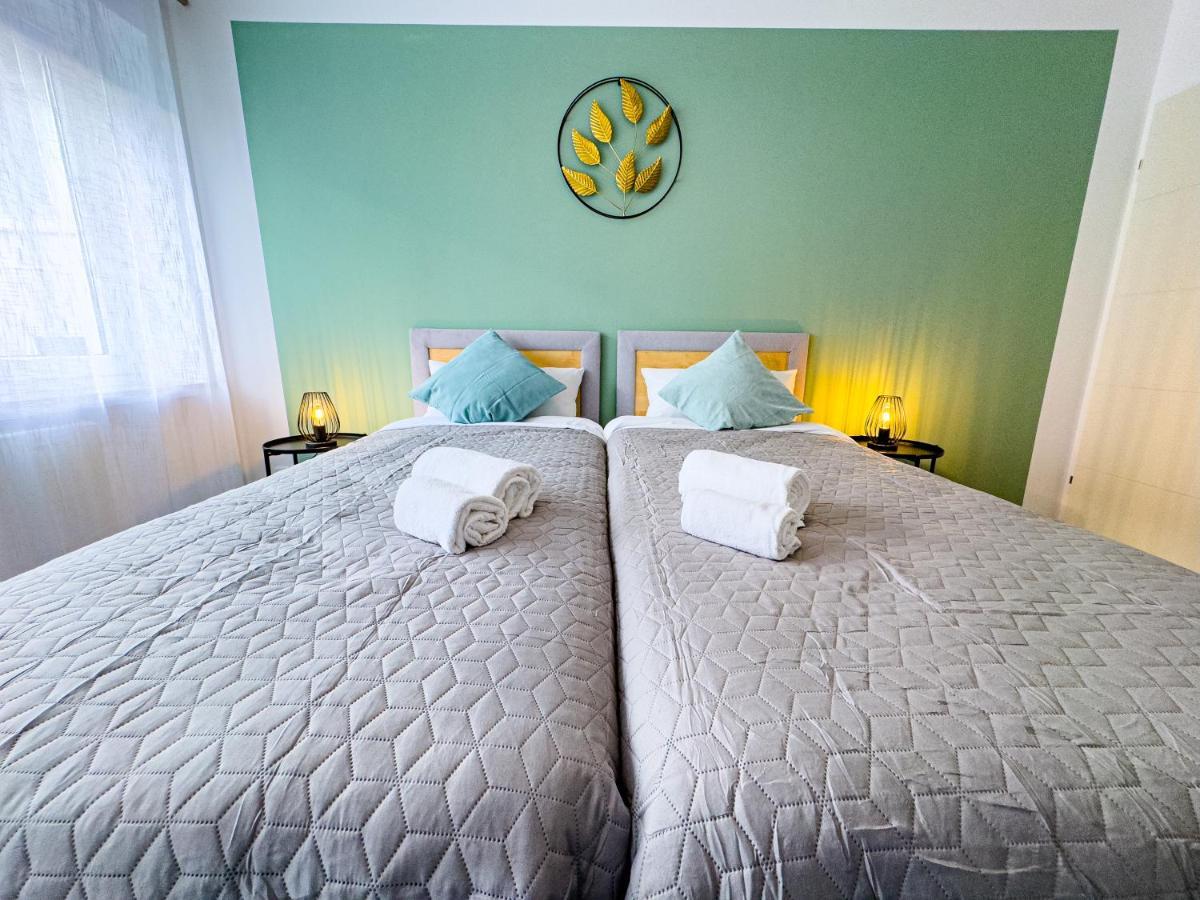Immostay City Apartments - Modern & Wifi BRE Esterno foto