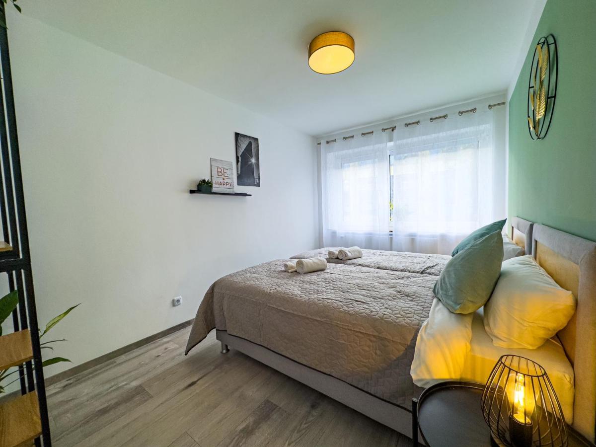 Immostay City Apartments - Modern & Wifi BRE Esterno foto