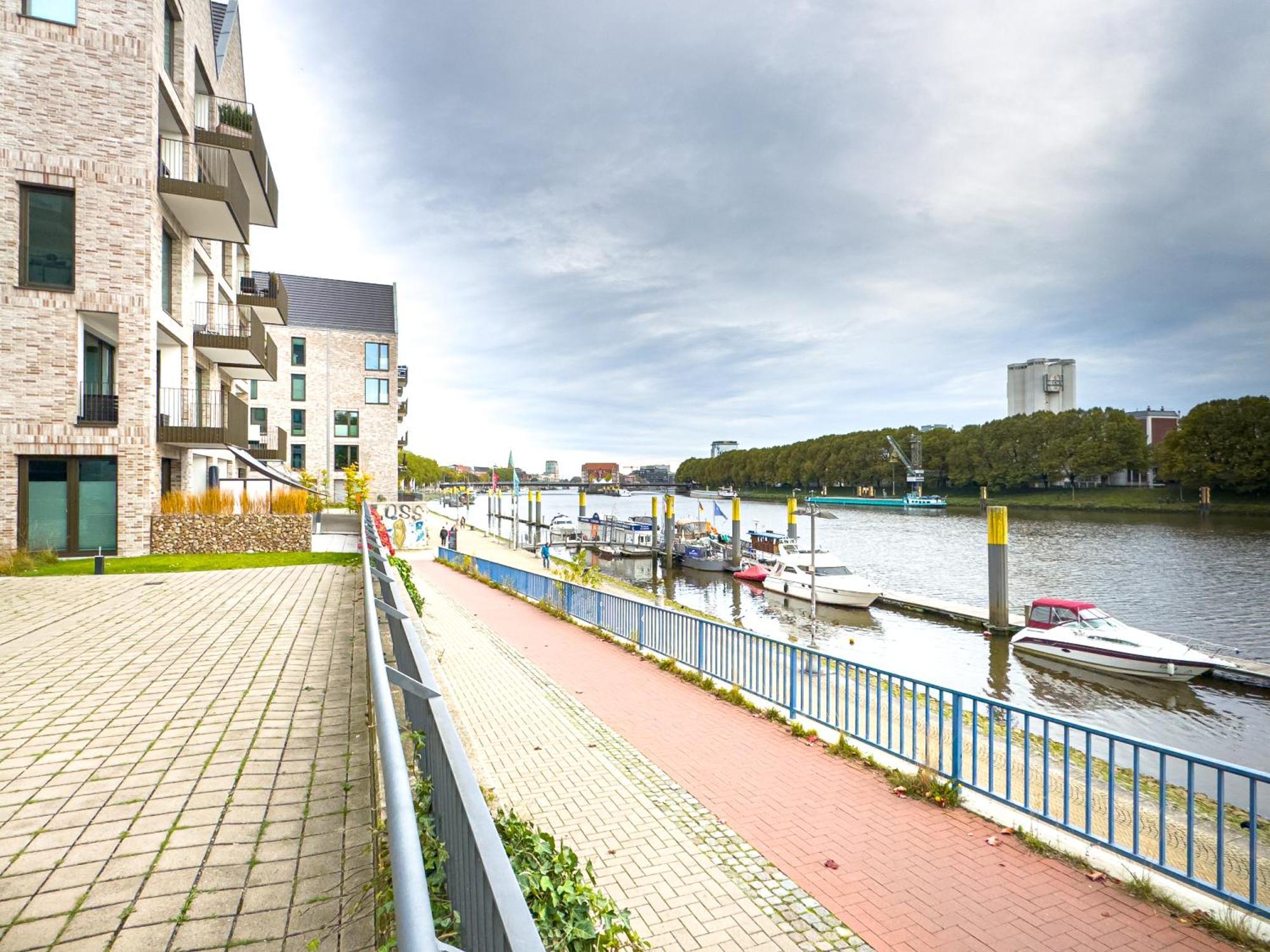 Immostay City Apartments - Modern & Wifi BRE Esterno foto